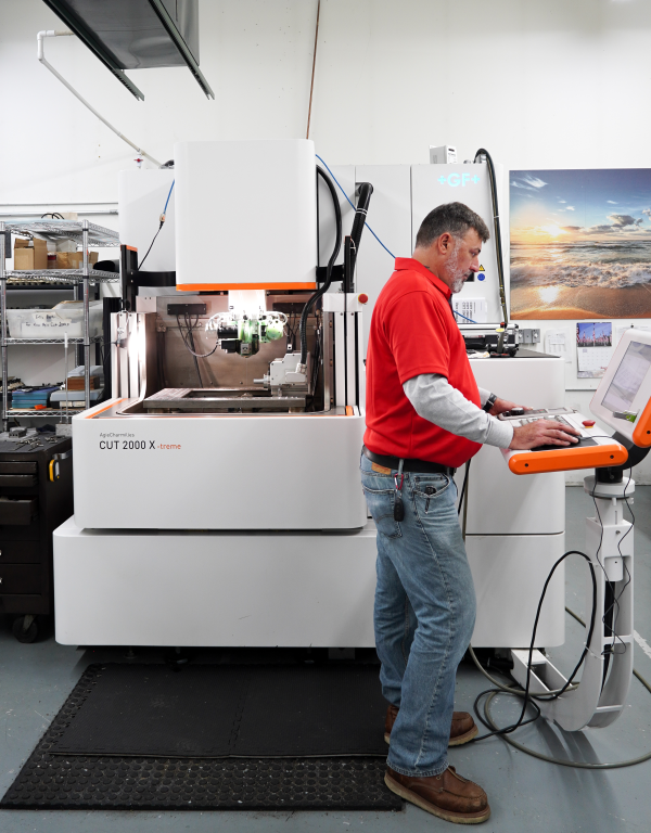 Kentucky 5 axis machining
